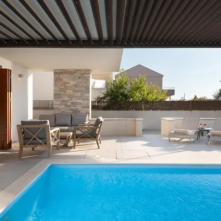 La Thalia Lt Croatia Villa *