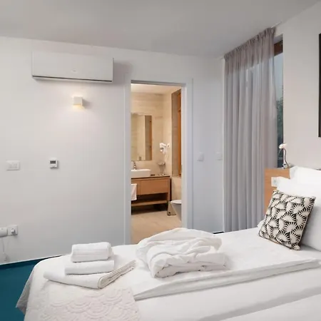 Villa La Thalia Lt Croatia